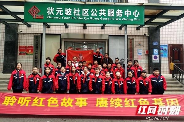 《奔跑成就人生，赵秀丽与他如出一辙，竟是真正的母子！》